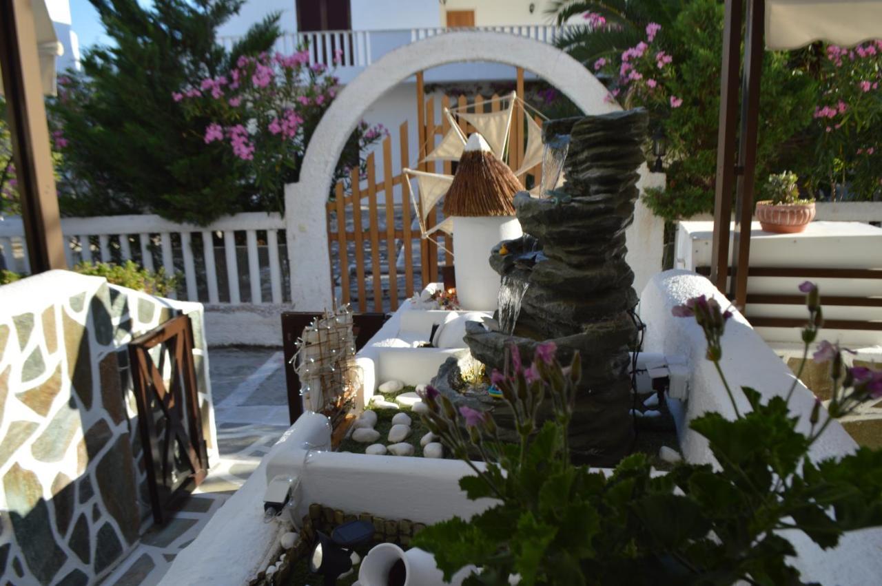 Pergola Aparthotel Livadi  Exteriör bild